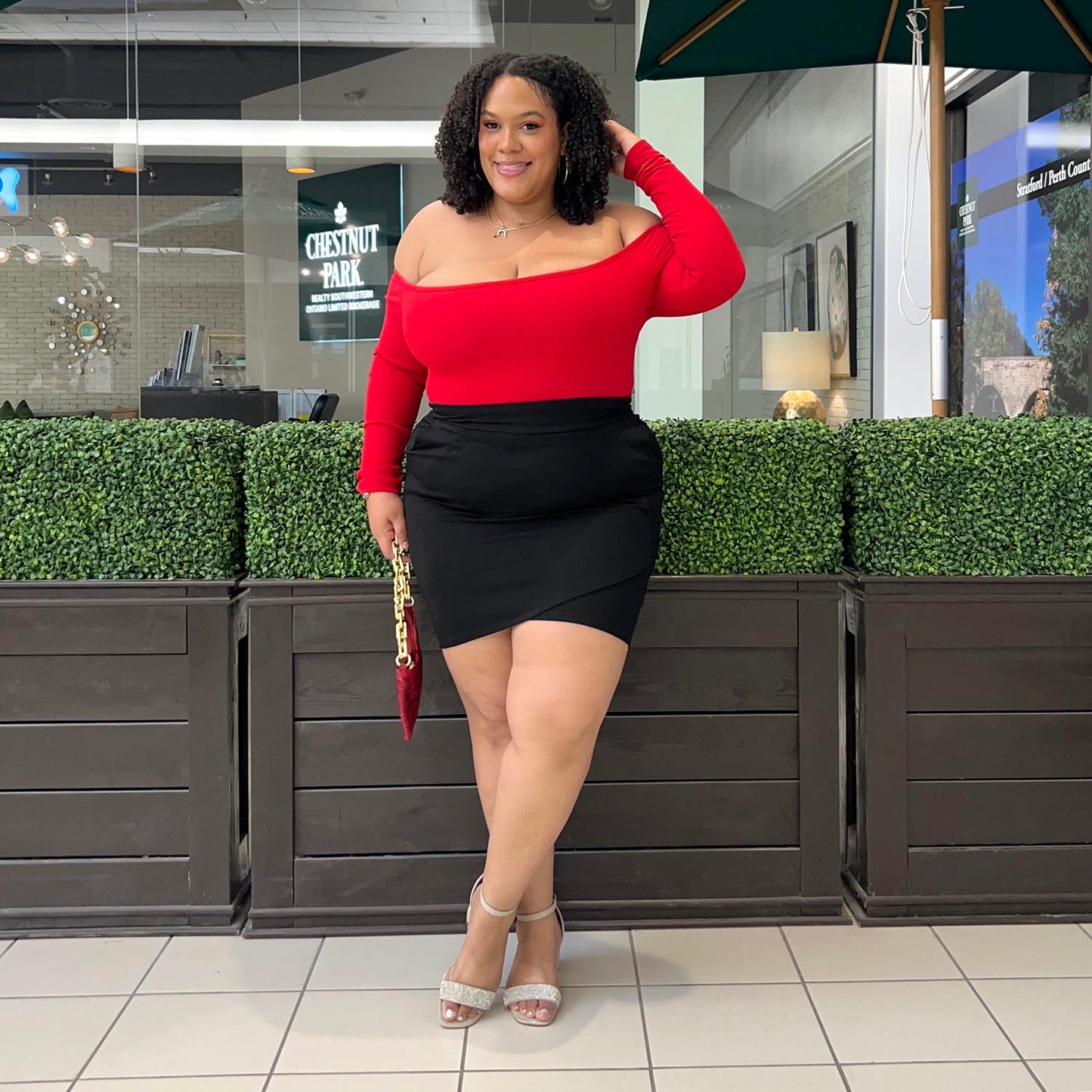 Tulip Mini Skirt - Black