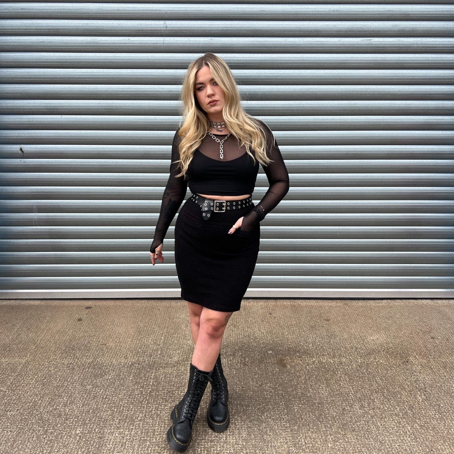 Cropped Mesh Top - Black