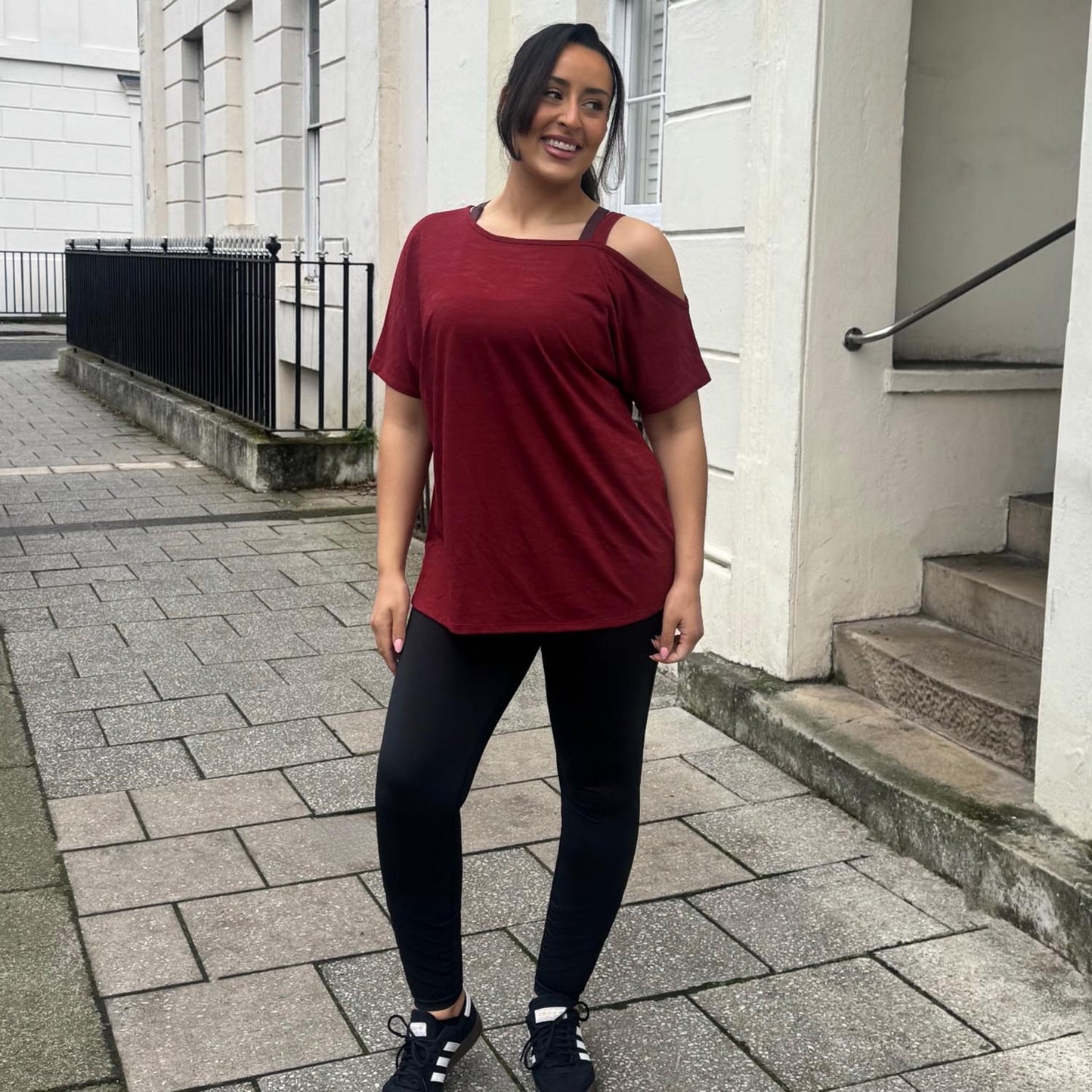 Long Buttery Leggings With Design - Black