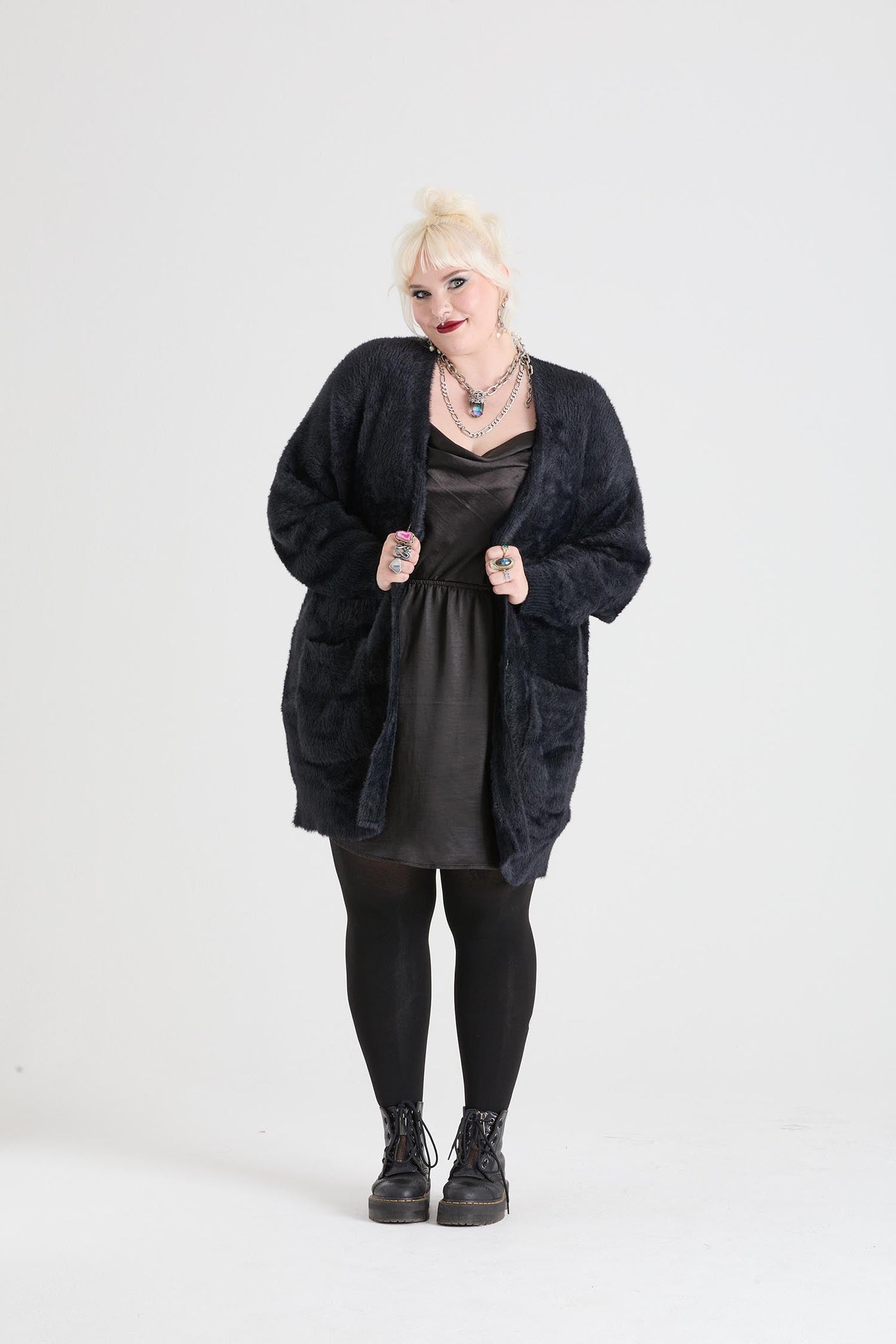 Fluffy Cardigan - Black