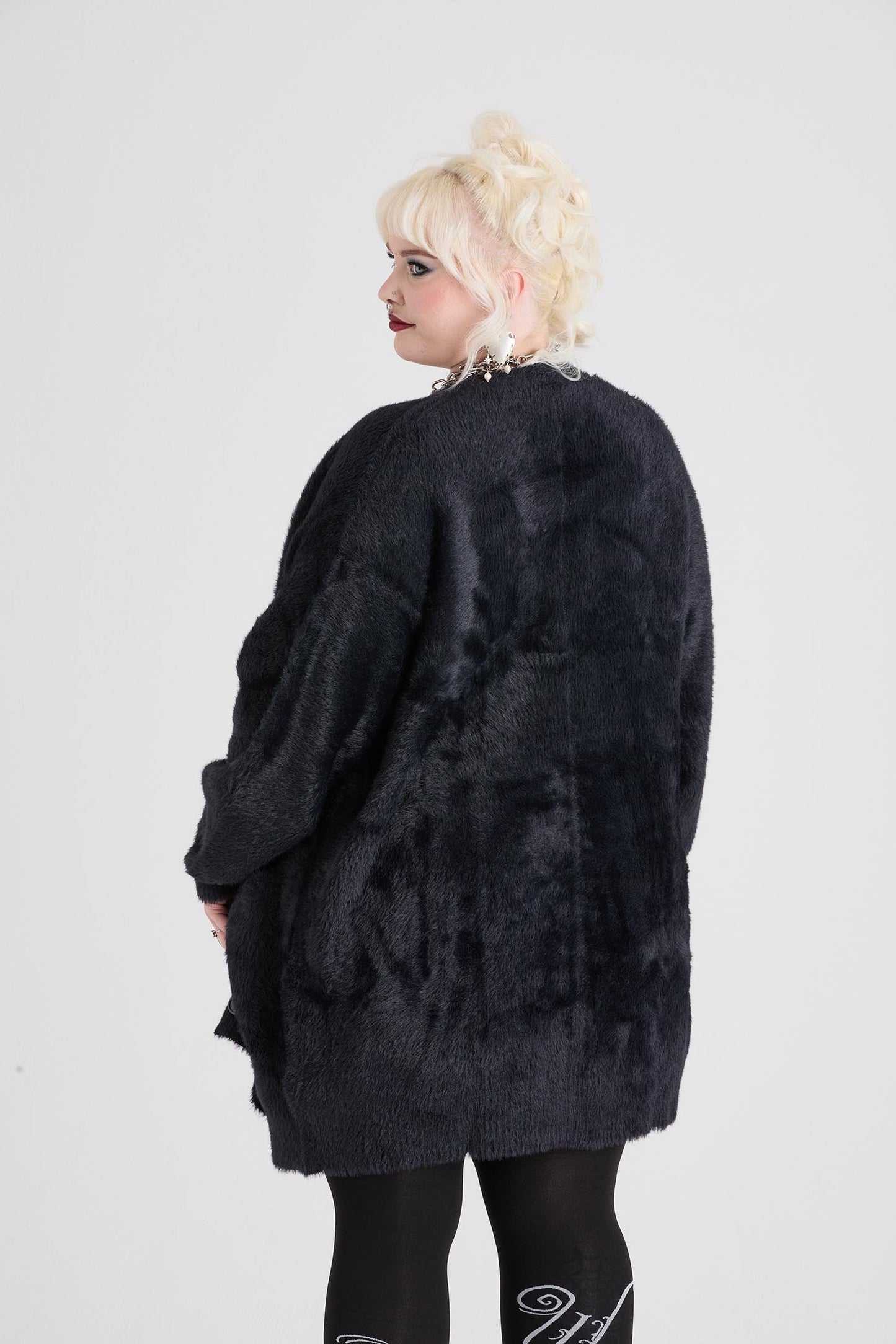 Fluffy Cardigan - Black