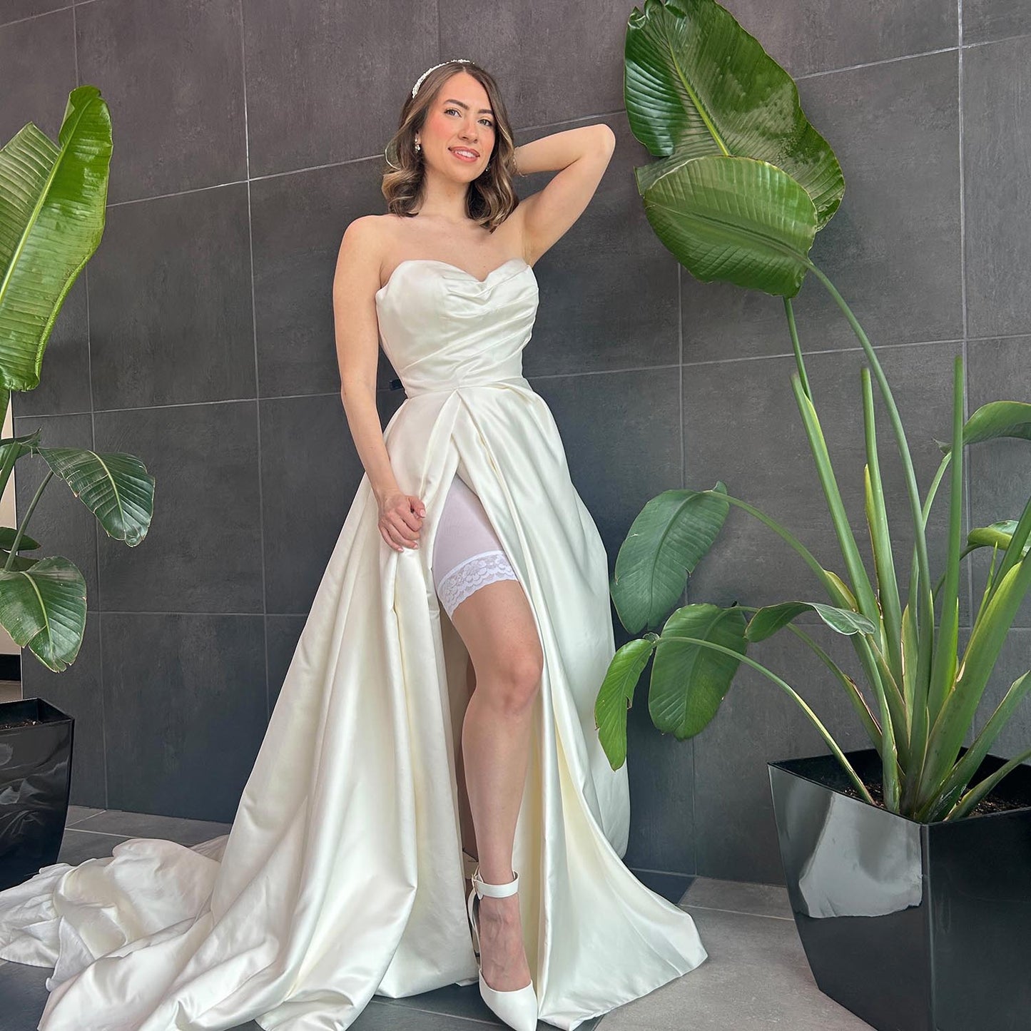 Lace Stay Cool Chub Rub Shorts - White