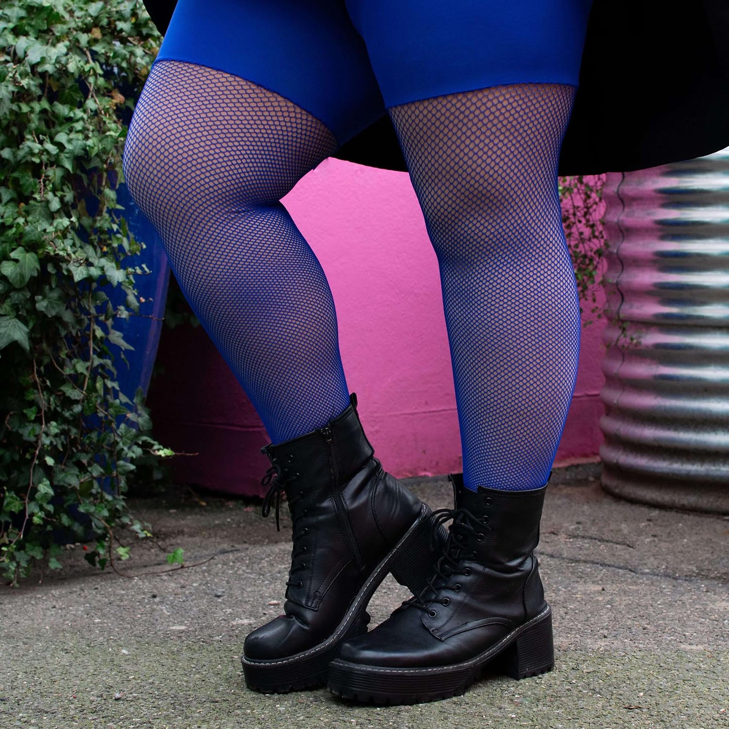 Thighs the Limit Fishnets - Arabesque