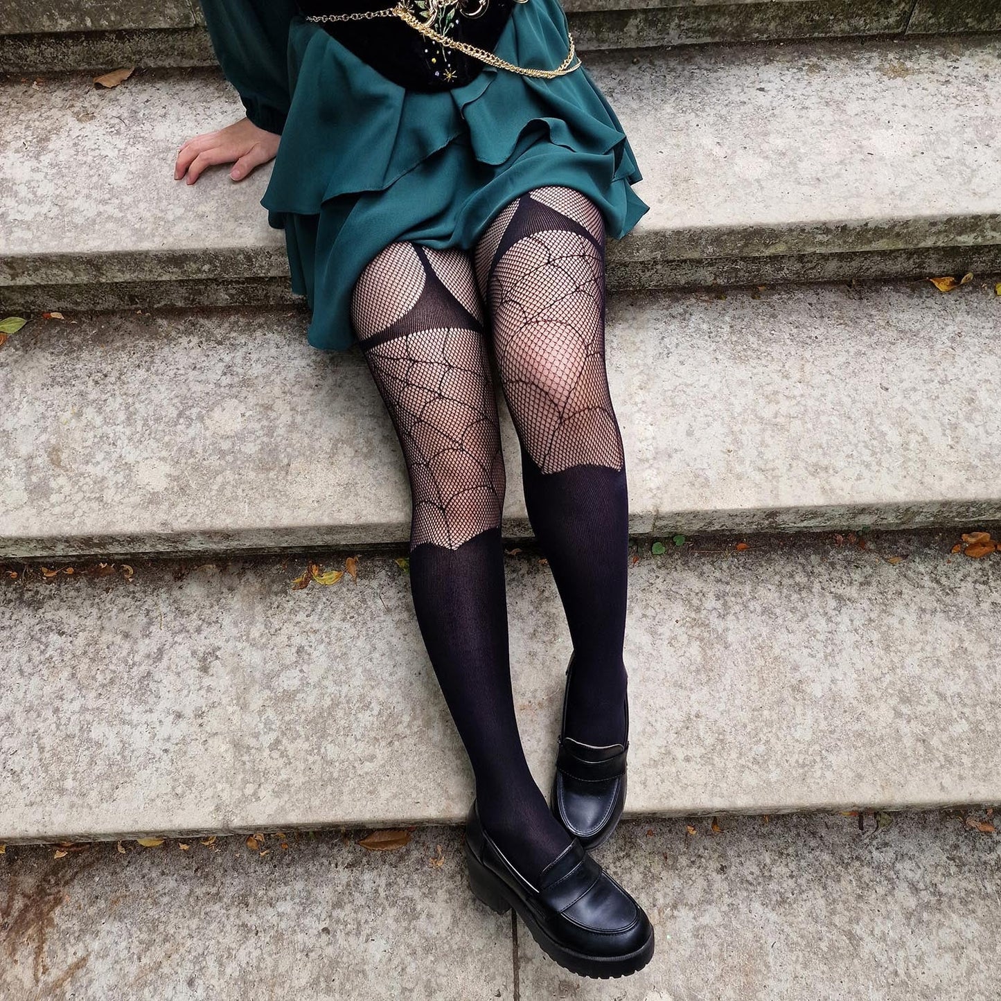 Venom Mock Garter