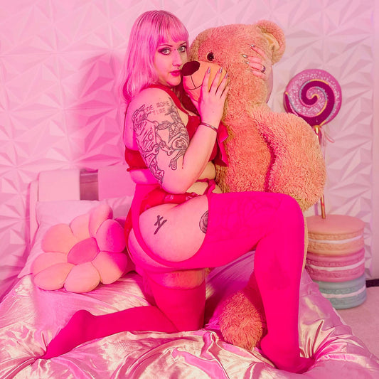 Mock Garters - Barbara