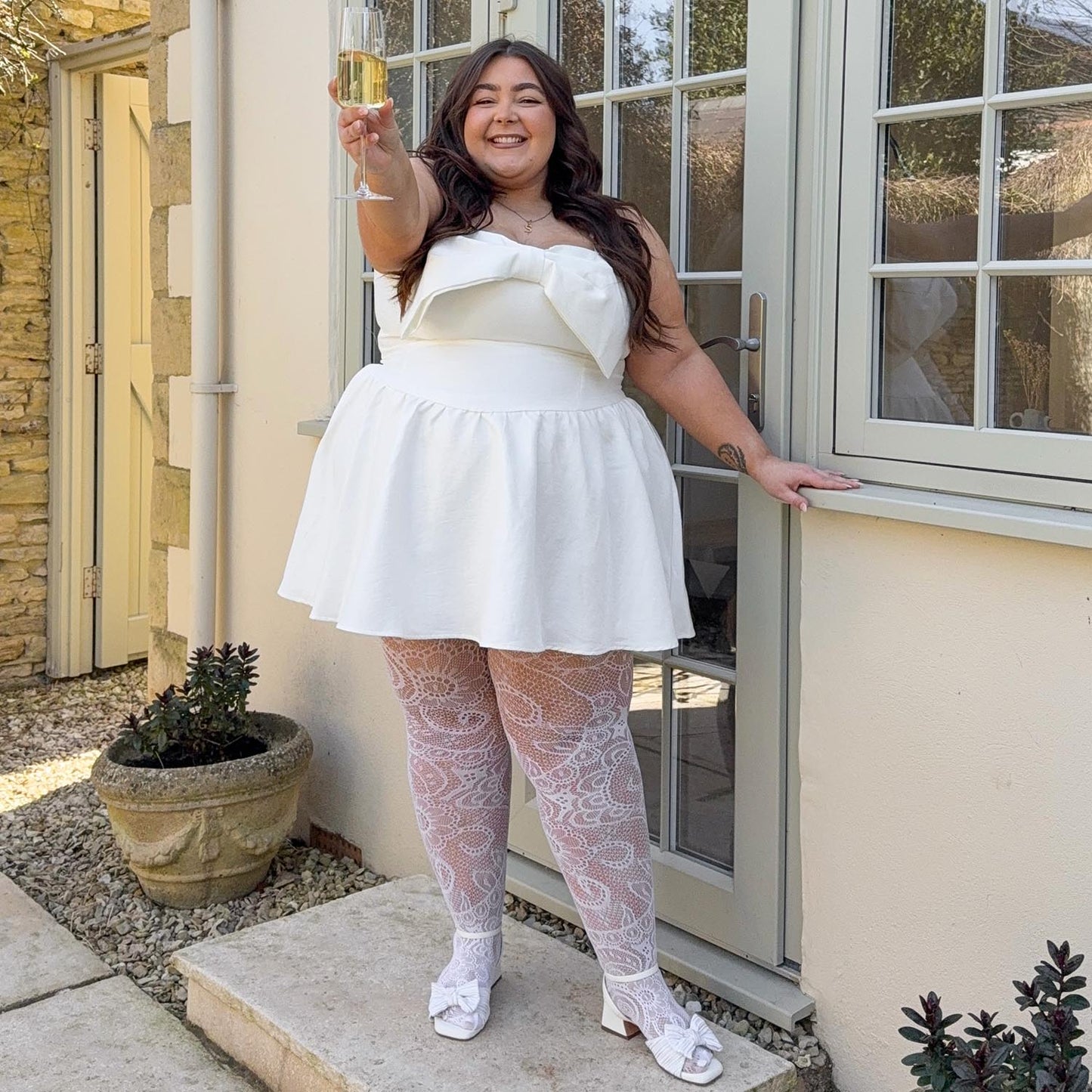 Botanical Fishnets - White