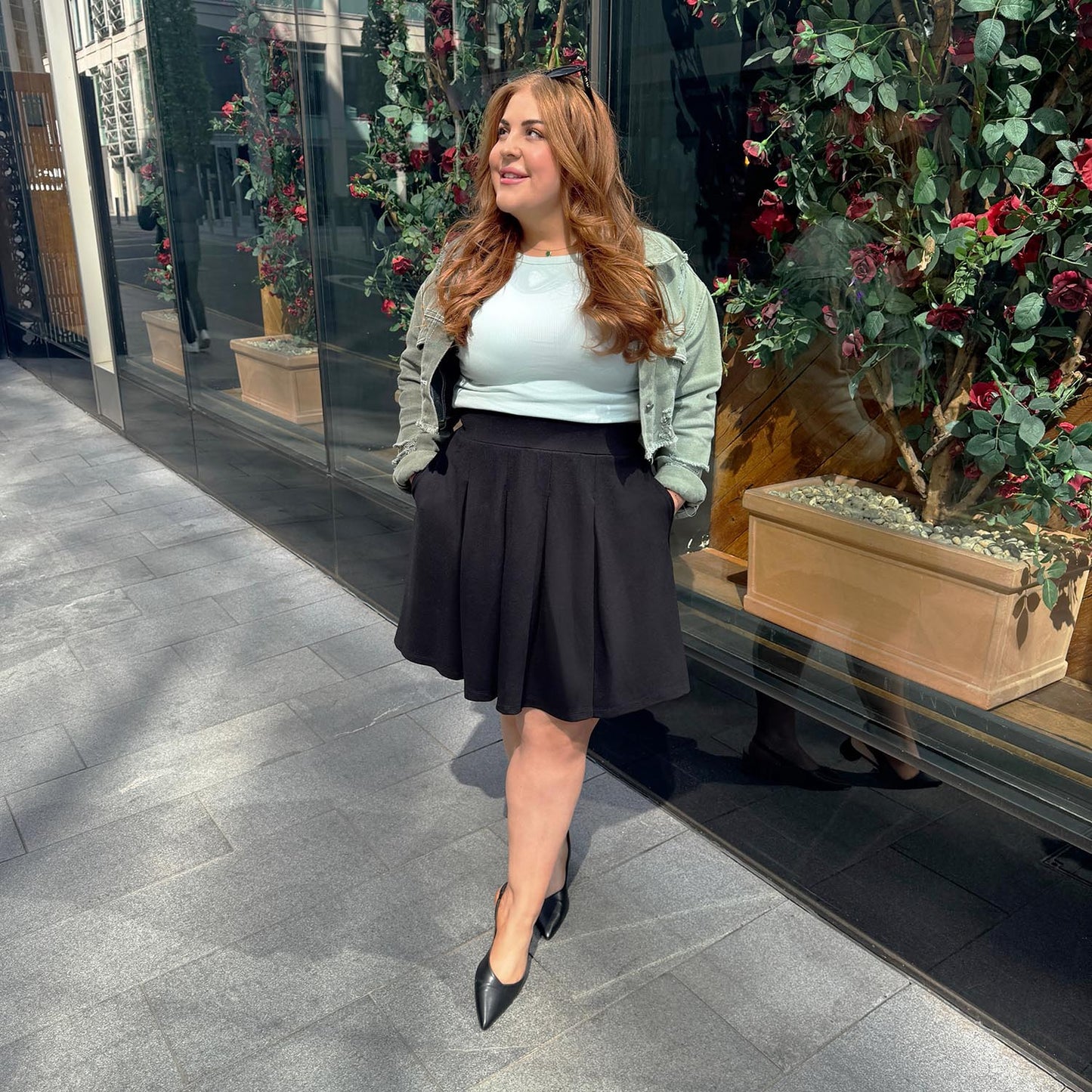 Petal Pleated Skirt - Black