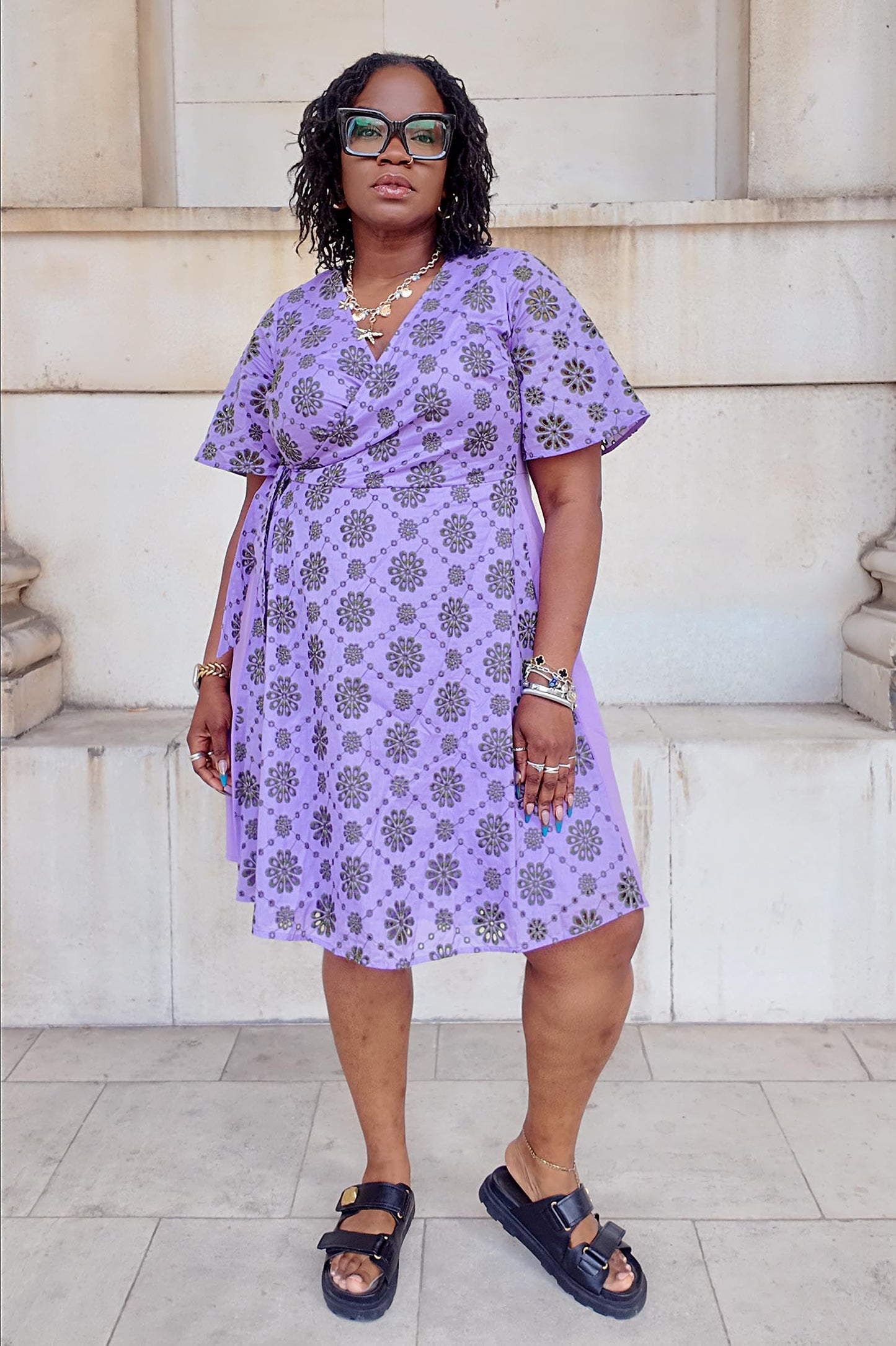 Broderie Anglaise Wrap Dress - Cassis de Violet