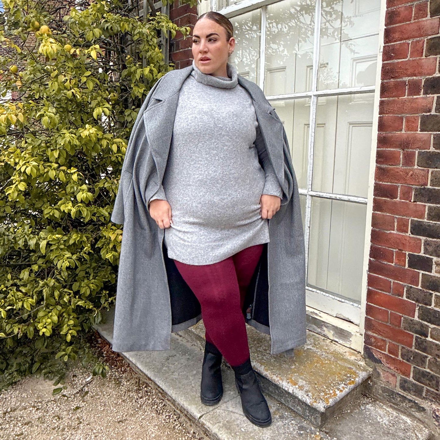 Grannies Cable Knit Wool Tights V2 - Cherry