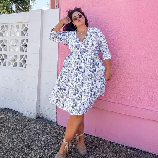 Wrap Dress - Passion au Jardin - L'Amour Bleu