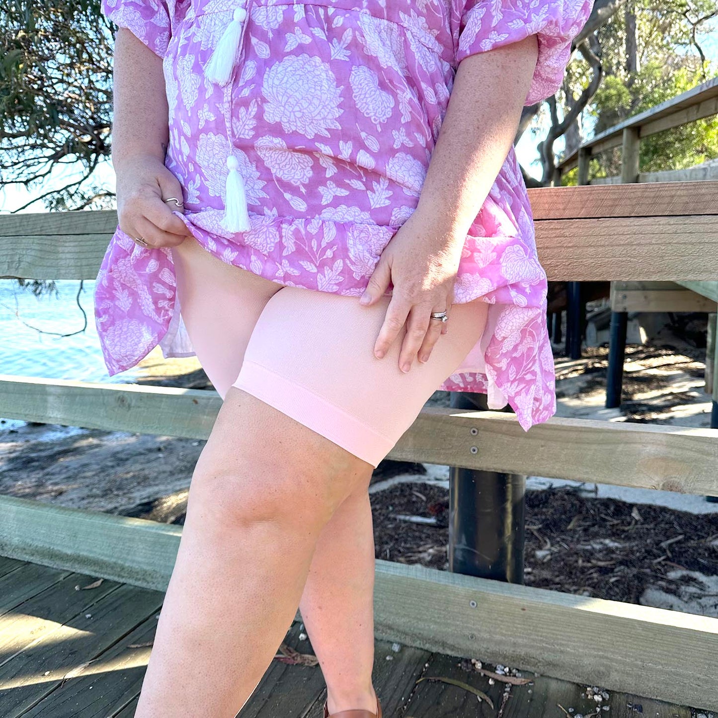 Stay Cool Chub Rub Shorts - Pétale de Rose