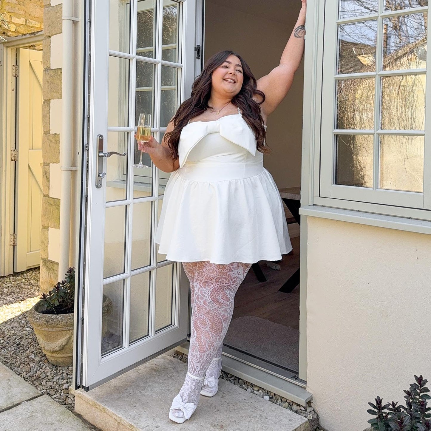 Botanical Fishnets - White