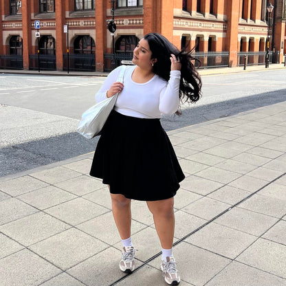 Petal Pleated Skirt - Black